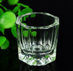 001 glass dish